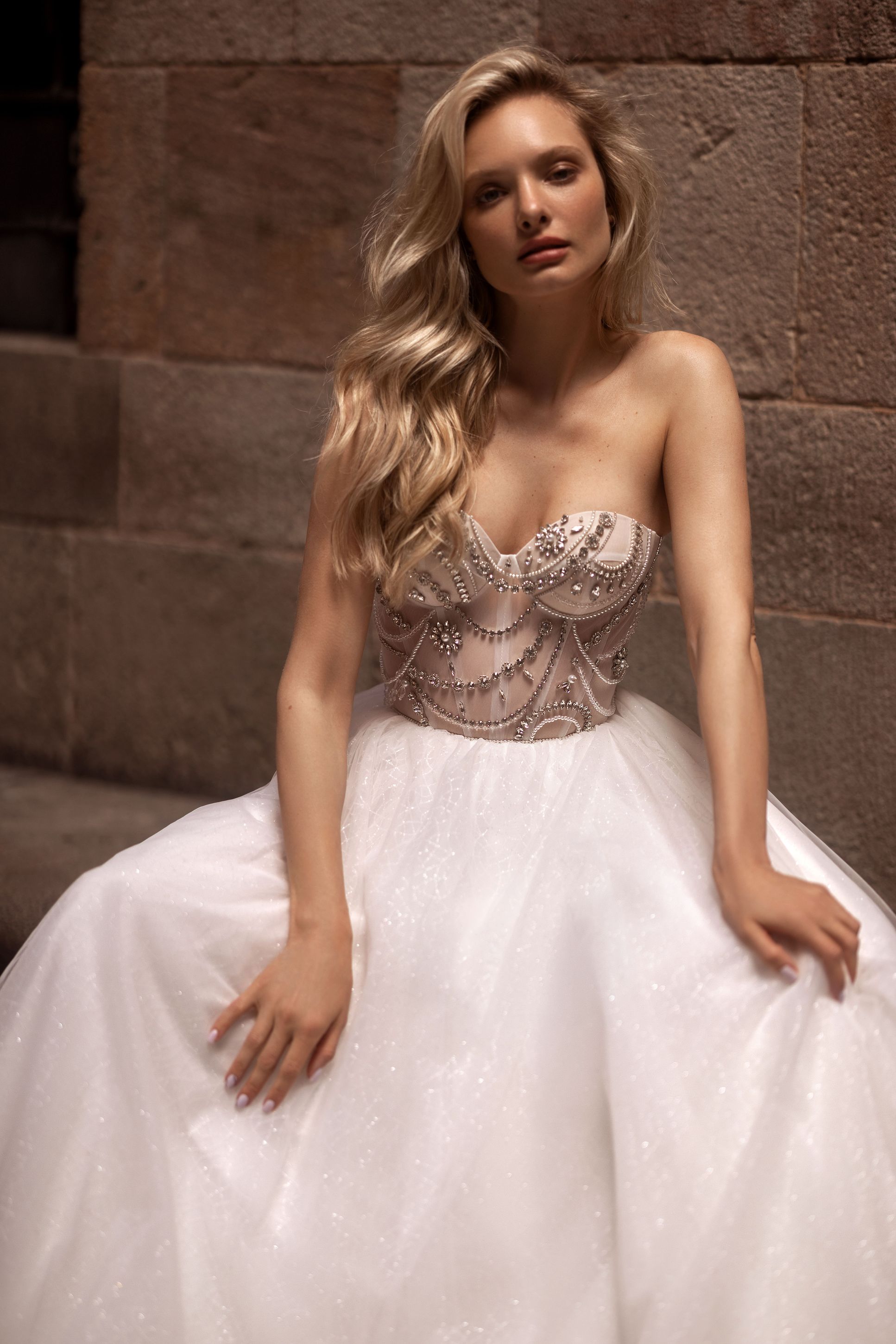 Asteria Ivory